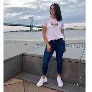 Meet your Posher, Ingrid